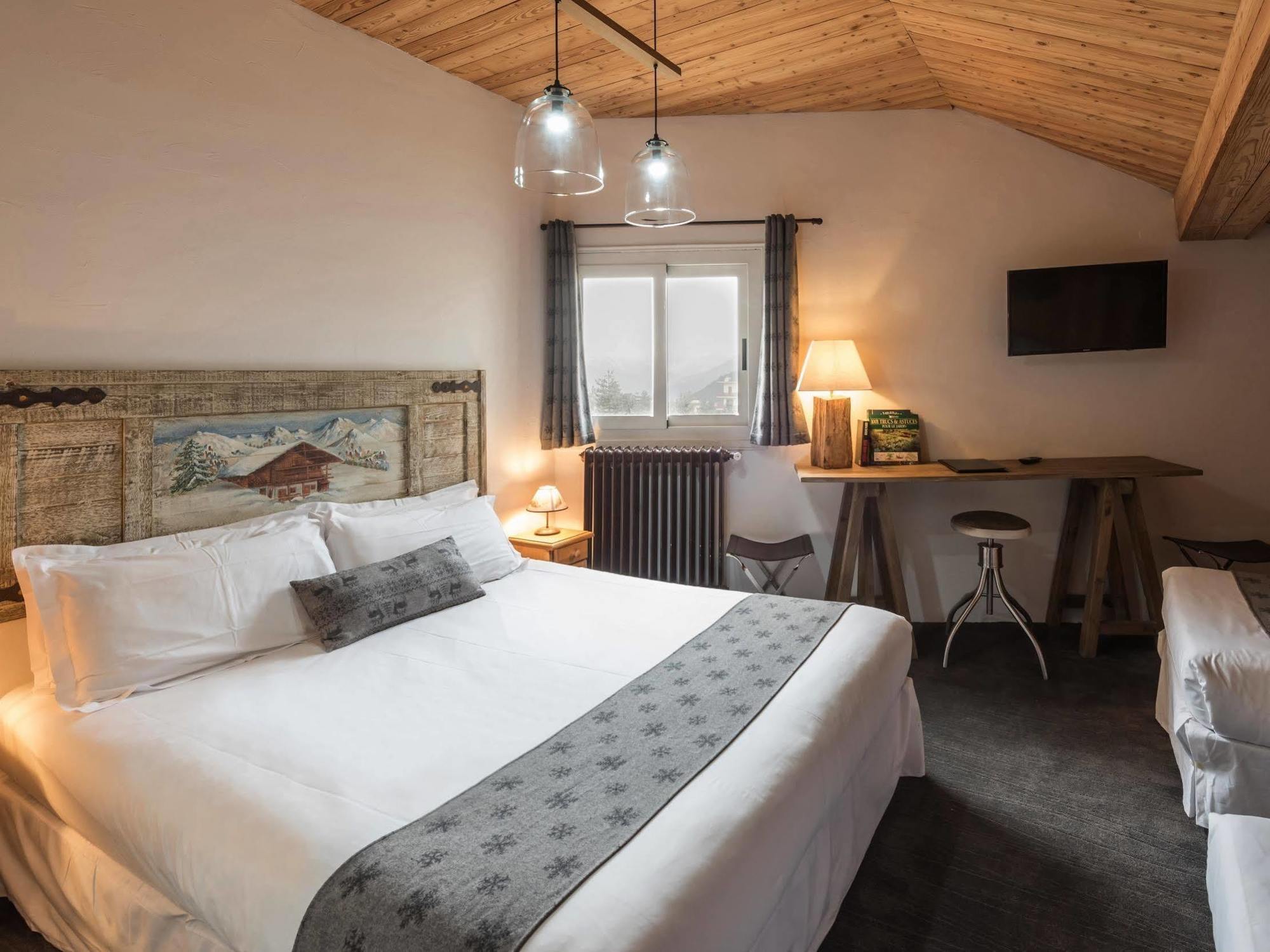 Hotel L'Ecureuil Auron Exterior photo